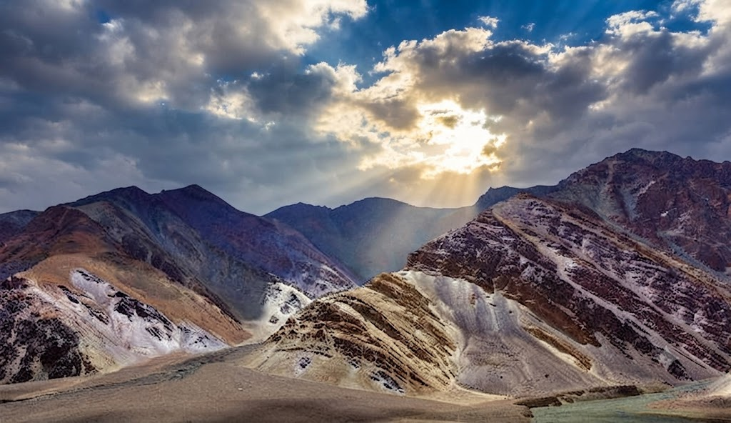 Chumathang – The Hot Spring Village of Ladakh